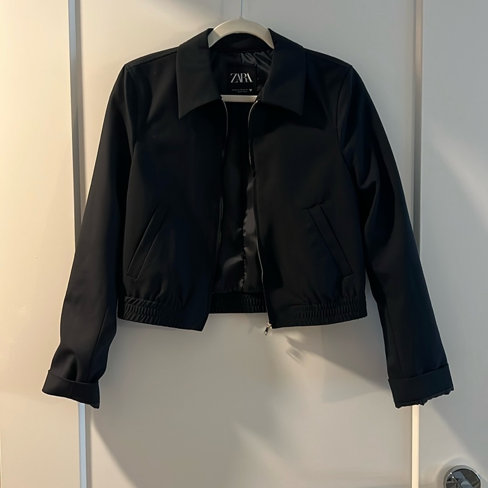 Zara Cropped Jacket in Navy